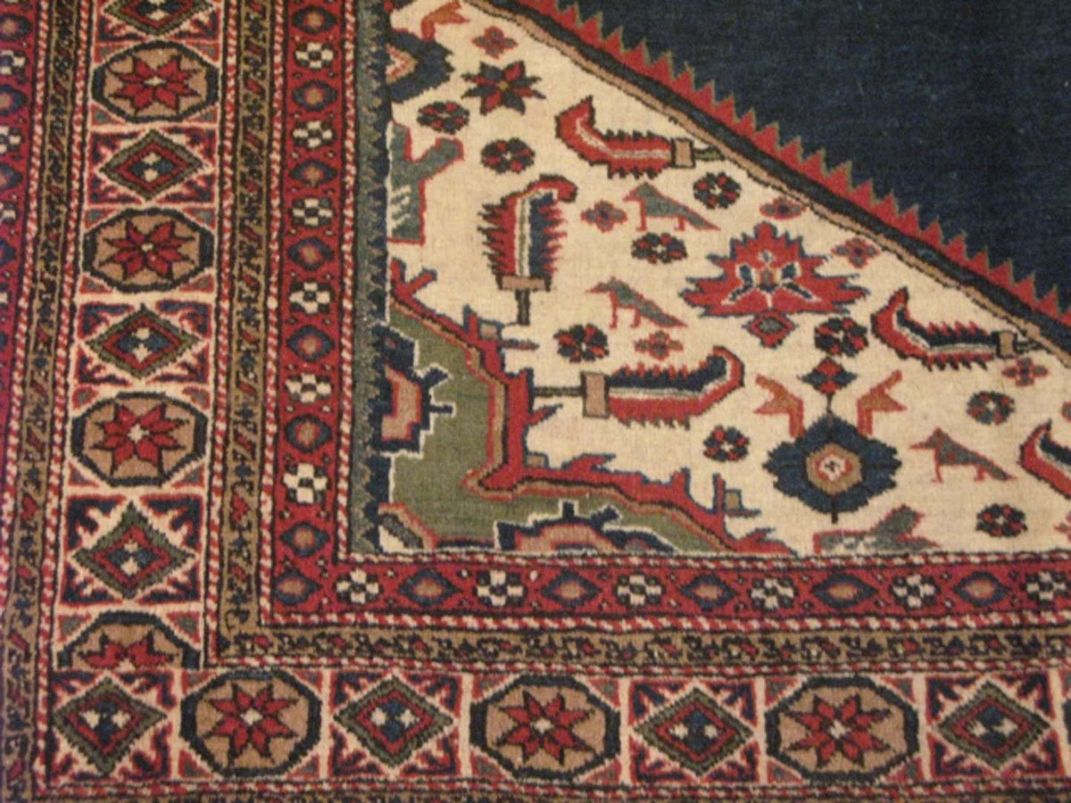 6' 5" x 9' 8" Persian Ardabil Rug image 2