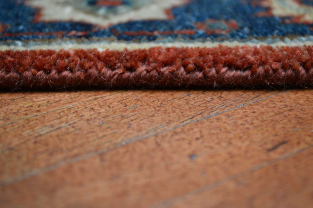 2' 0" x 3' 0" India Serapi Rug image 12