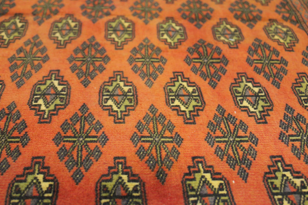 3' 5" x 1' 7" Persian Turkeman Rug image 5