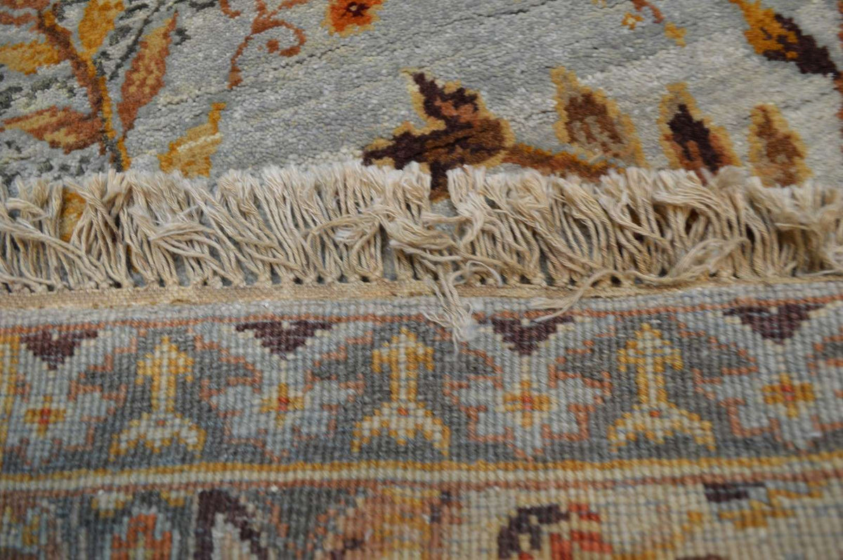 8' 0" x 10' 0" India Sultanabad Rug image 12