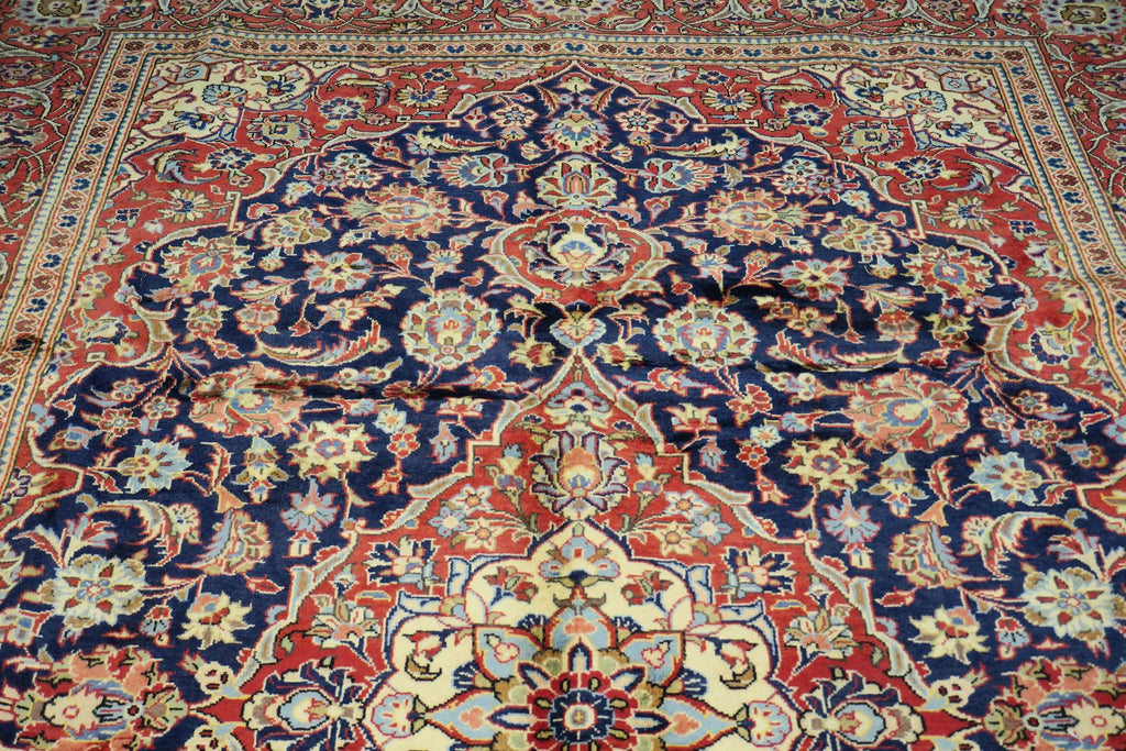 6' 3" x 9' 8" Persian Najafabad Rug image 9