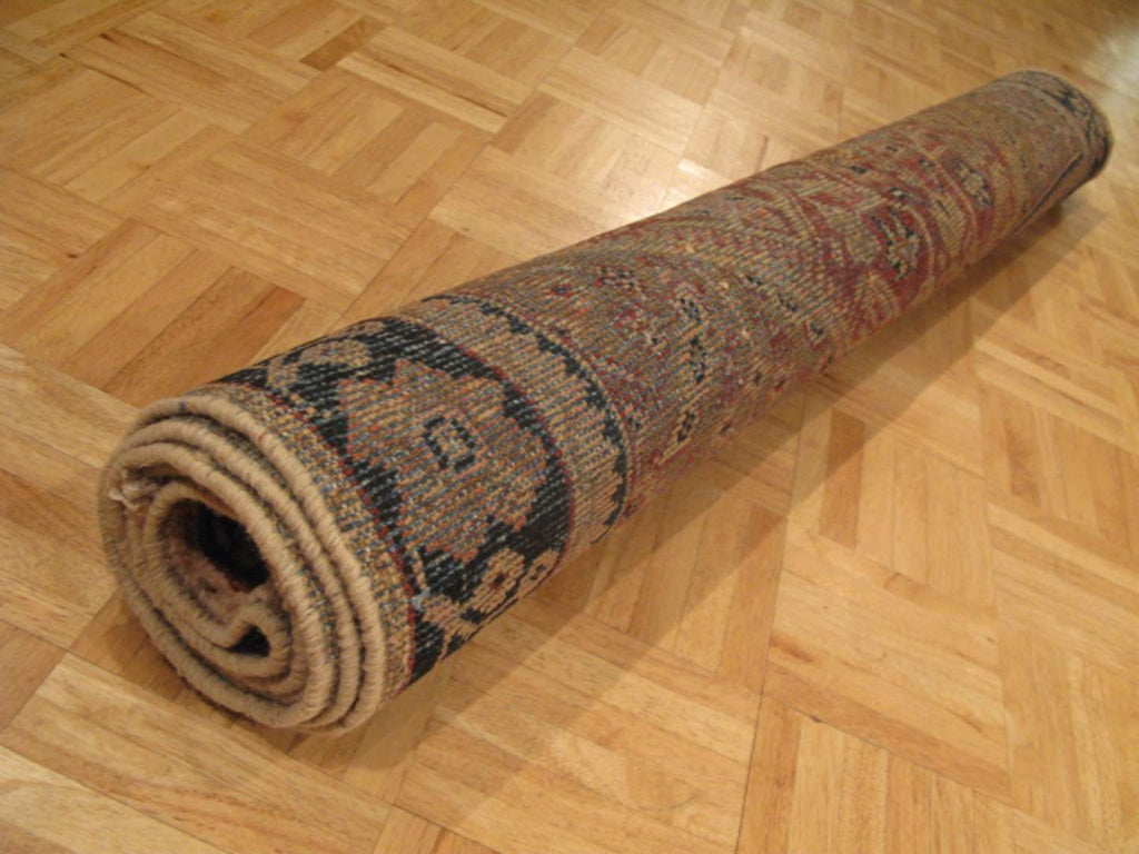 4' 4" x 6' 9" Vintage Mahal Rug image 9