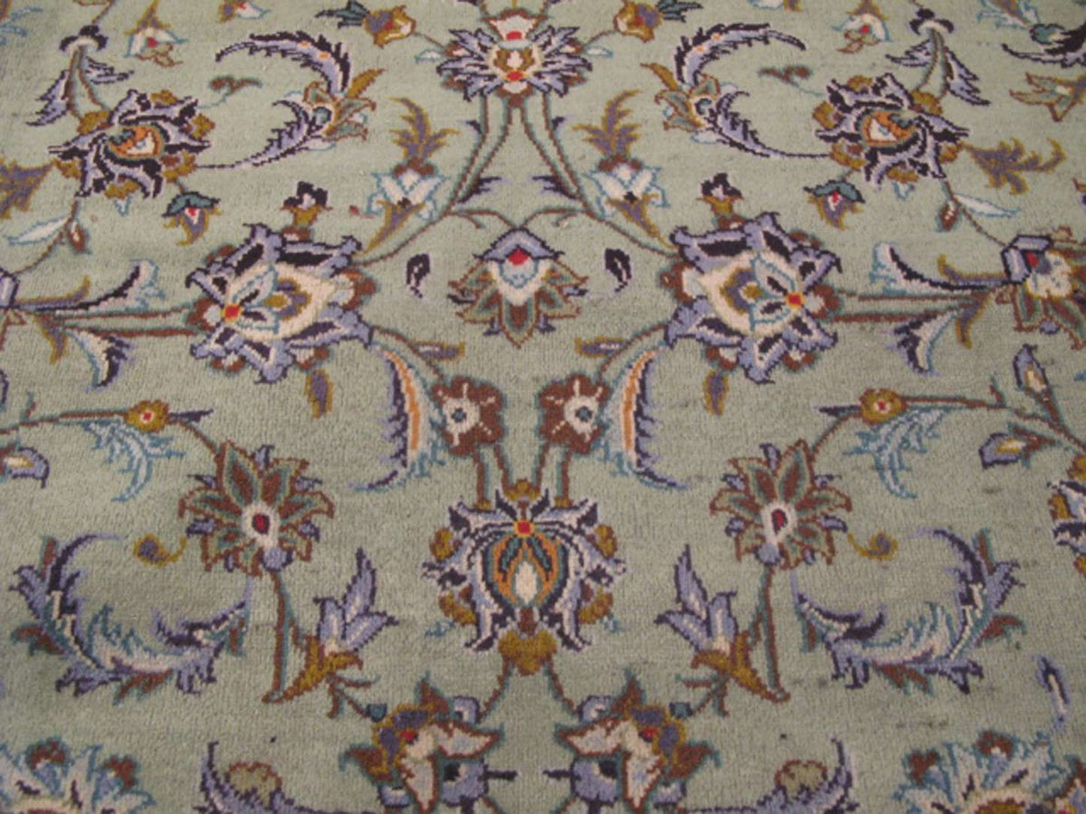 9' 9" x 13' 2" Persian Dabir Rug image 3