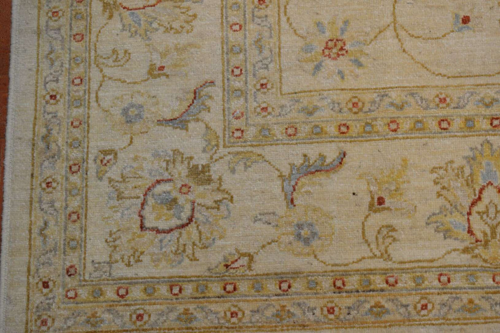 8' 1" x 9' 7" Pakistan Peshawar Rug image 6