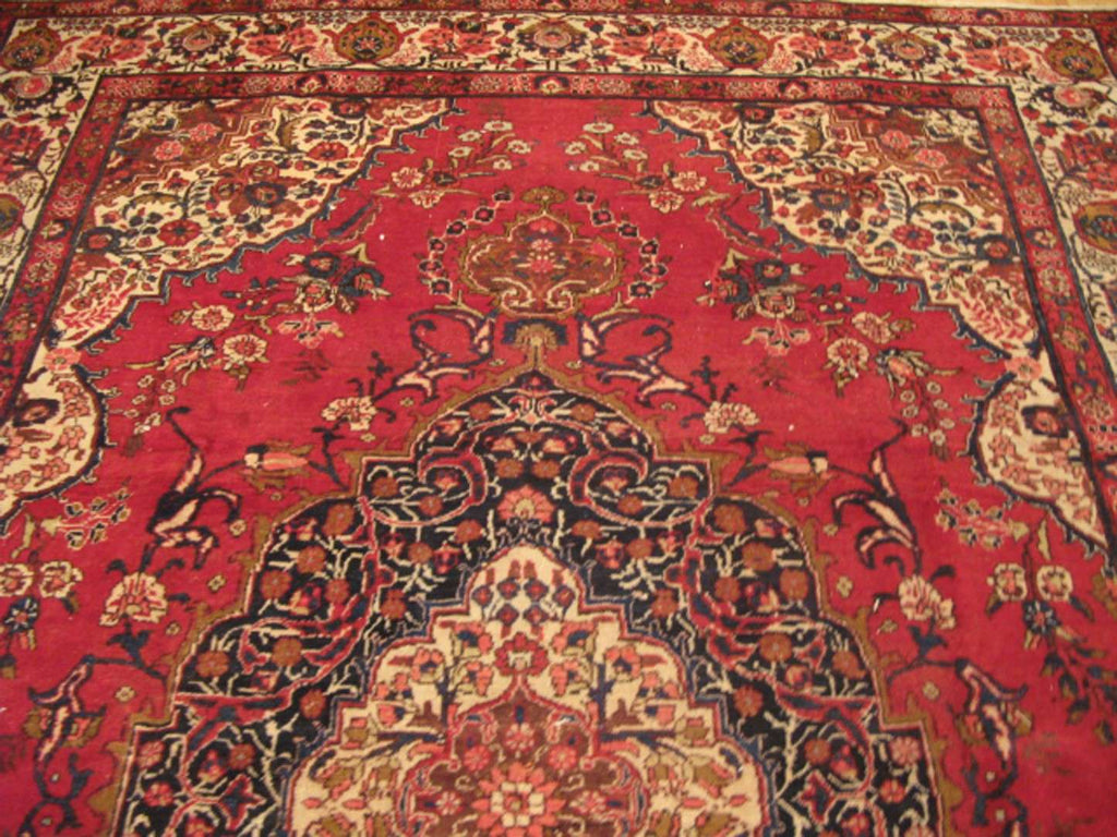 7' 8" x 11' 2" Persian Tabriz Rug image 8