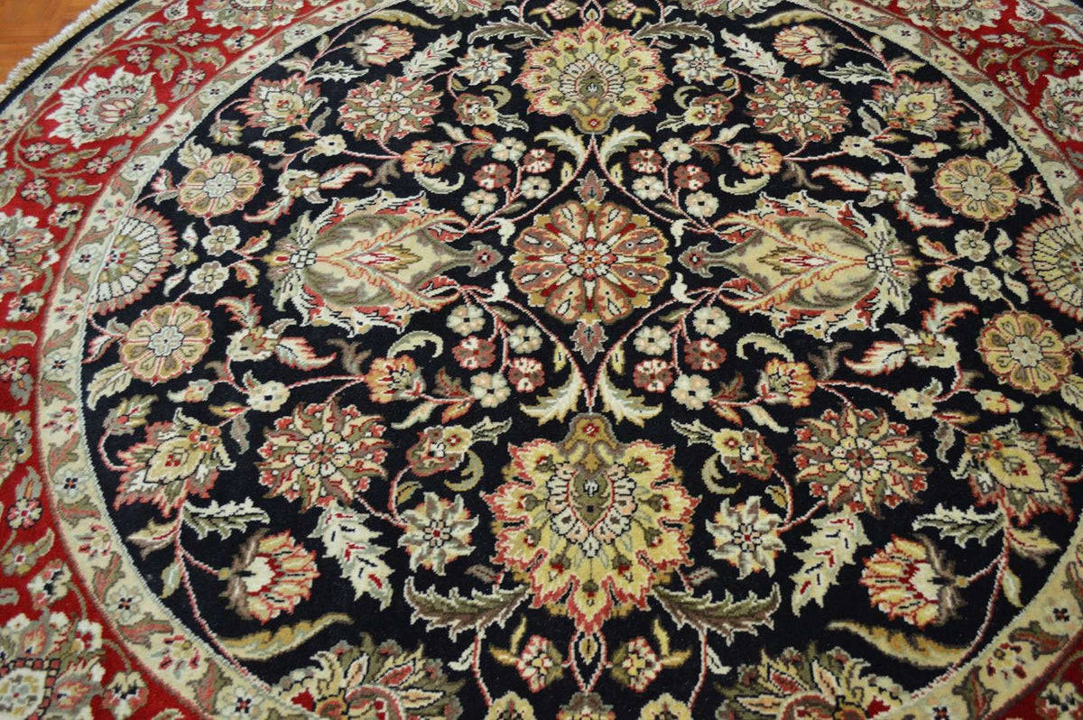 8' 4" x 8' 4" India Agra Round Rug image 8