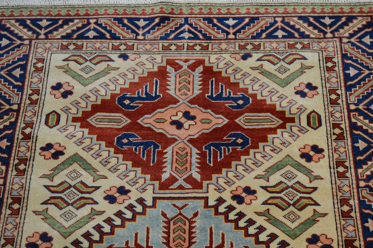 4' 1" x 5' 3" Pakistan Shirvan Rug image 6