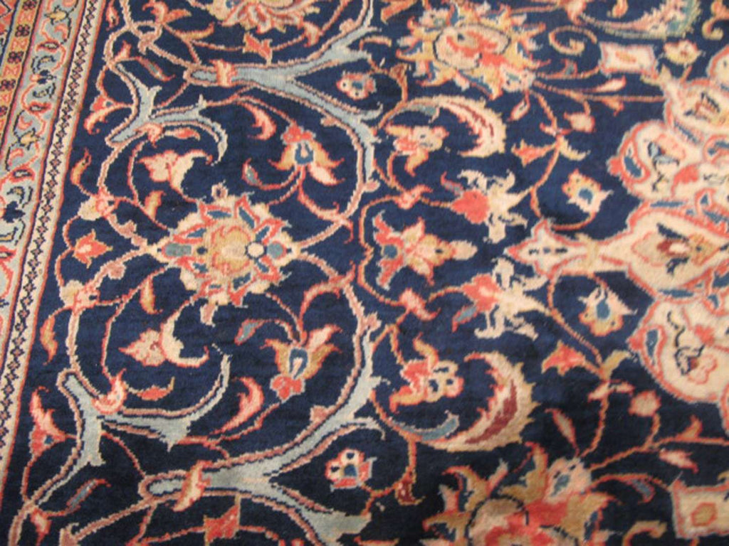 8' 0" x 11' 6" Persian Sarouk Rug image 4