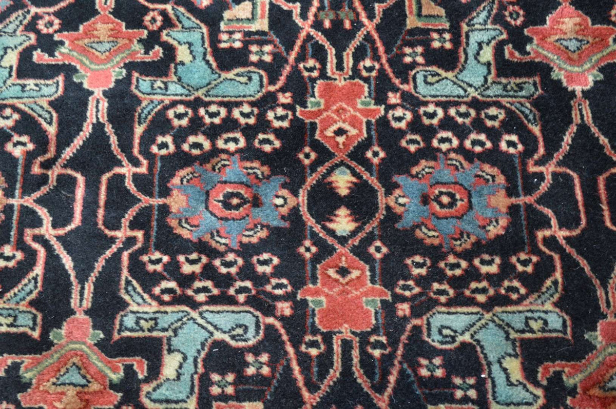 8' 8" x 8' 8" India Tabriz Octagon Rug image 5