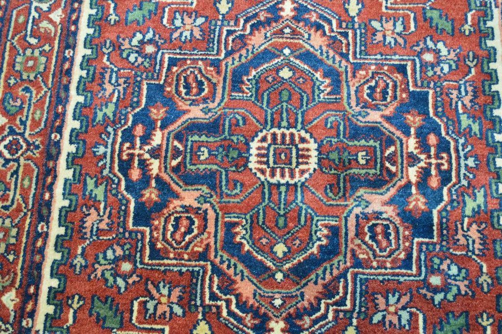 4' 0" x 6' 0" India Serapi Rug image 7