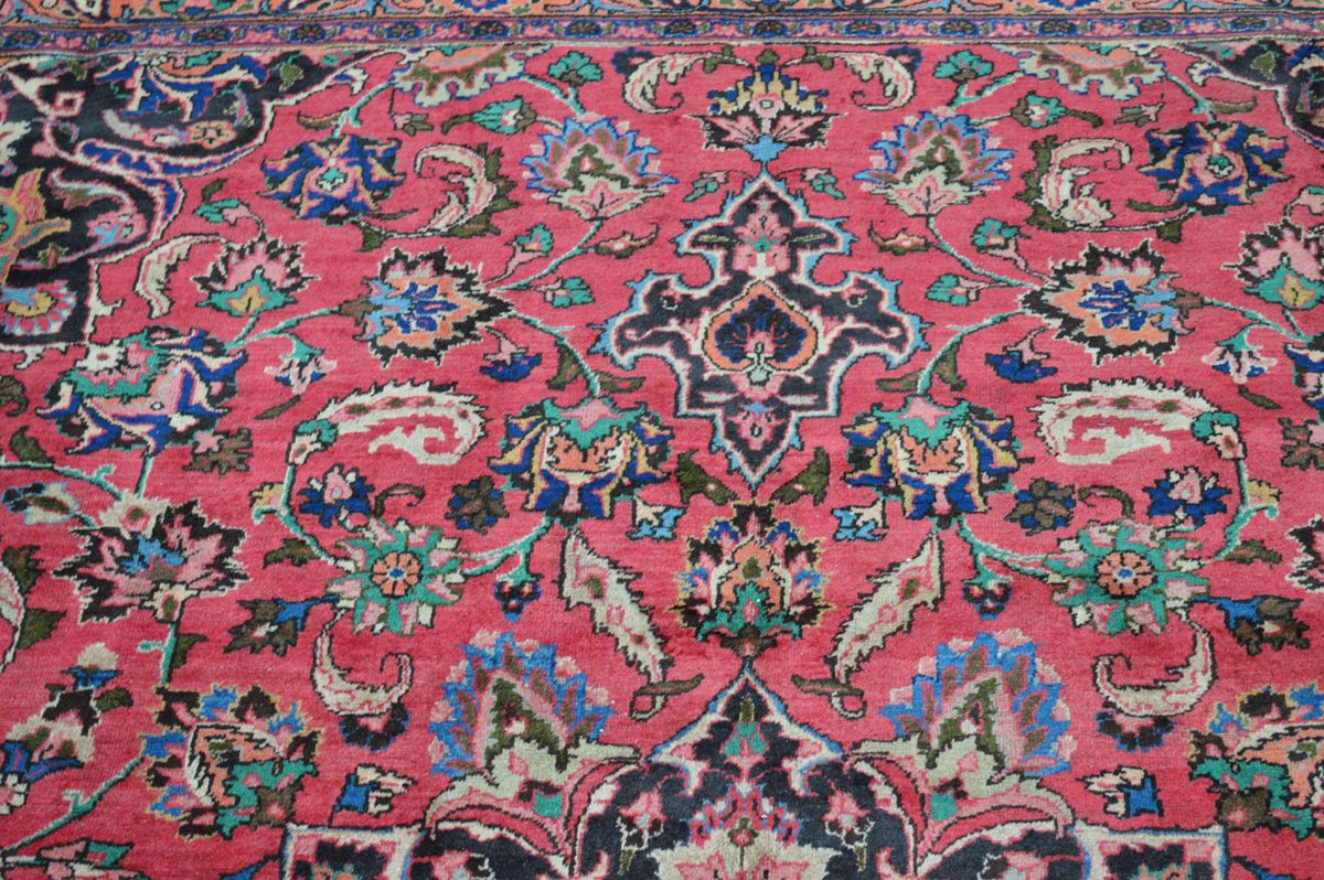 9' 8" x 11' 0" Persian Mashhad Rug image 6