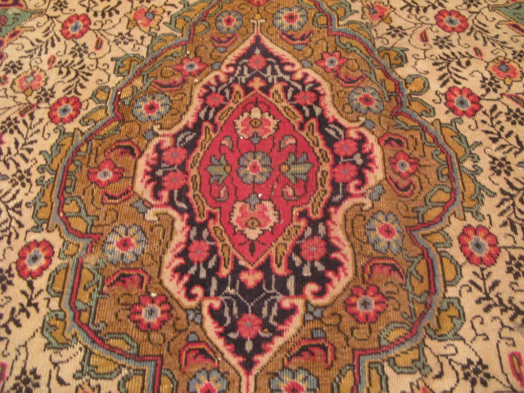 8' 0" x 11' 8" Persian Tabriz Rug image 8