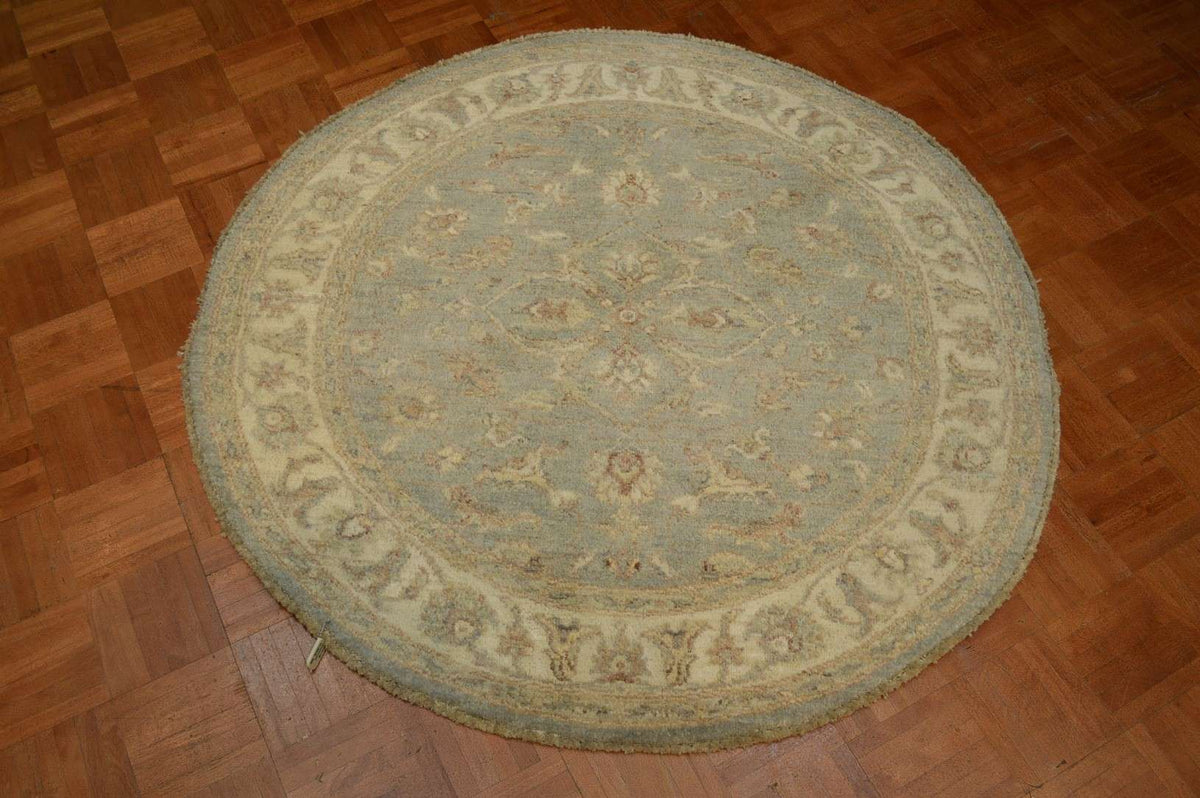 4' 1" x 4' 1" Pakistan Peshawar Round Rug image 1