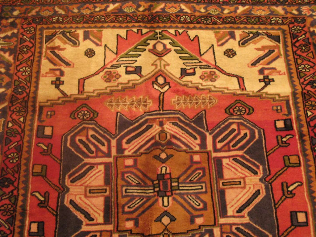 3' 9" x 10' 7" Persian Heriz Runner image 9