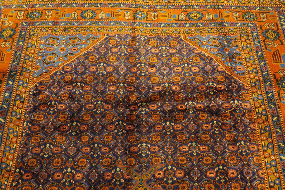 5' 7" x 8' 5" Persian Ardabil Rug image 8