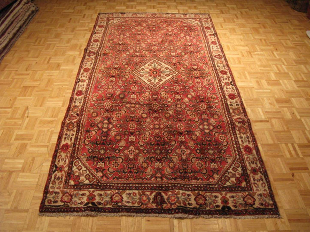 5' 3" x 10' 9" Persian Hosseinabad Rug image 1