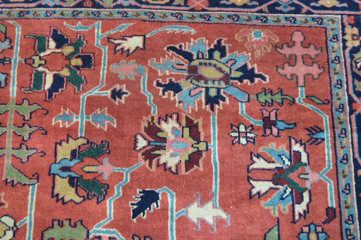 5' 9" x 9' 0" India Heriz Rug image 8