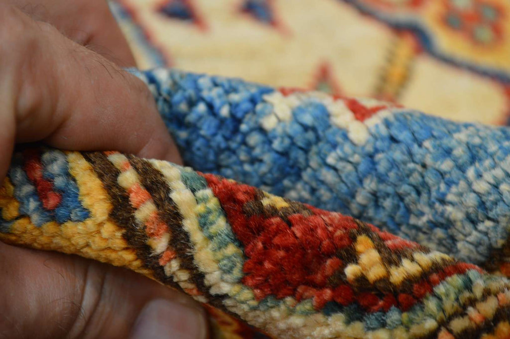 3' 5" x 5' 2" Pakistan Kazak Rug image 10