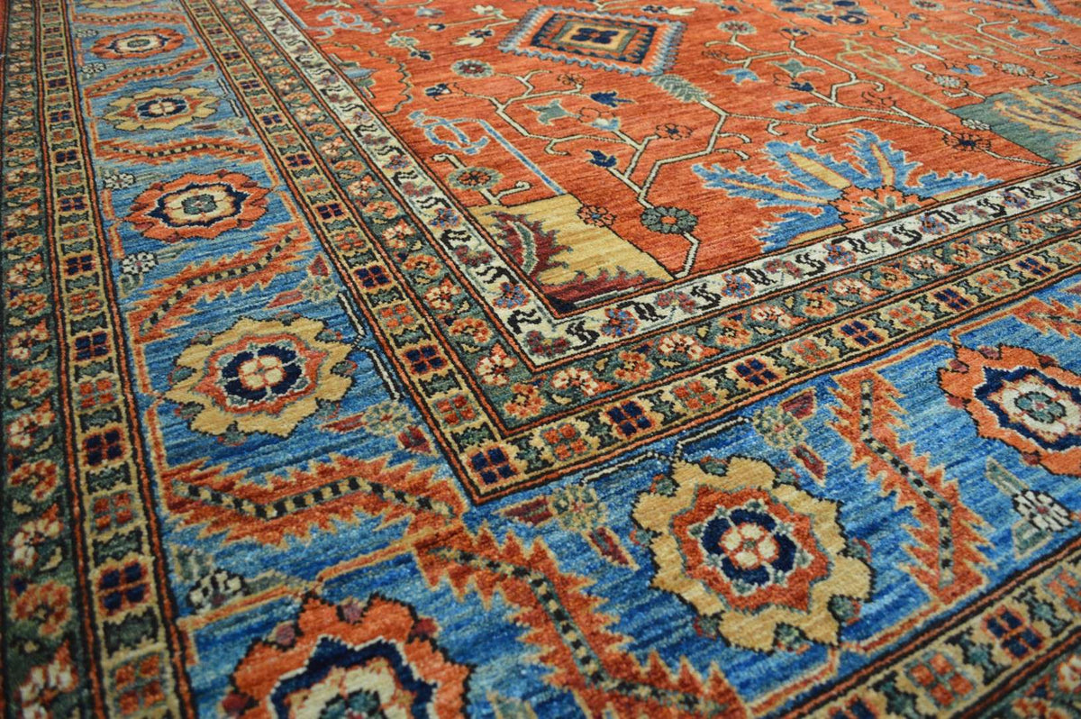 8' 3" x 10' 8" Pakistan Serapi Rug image 3