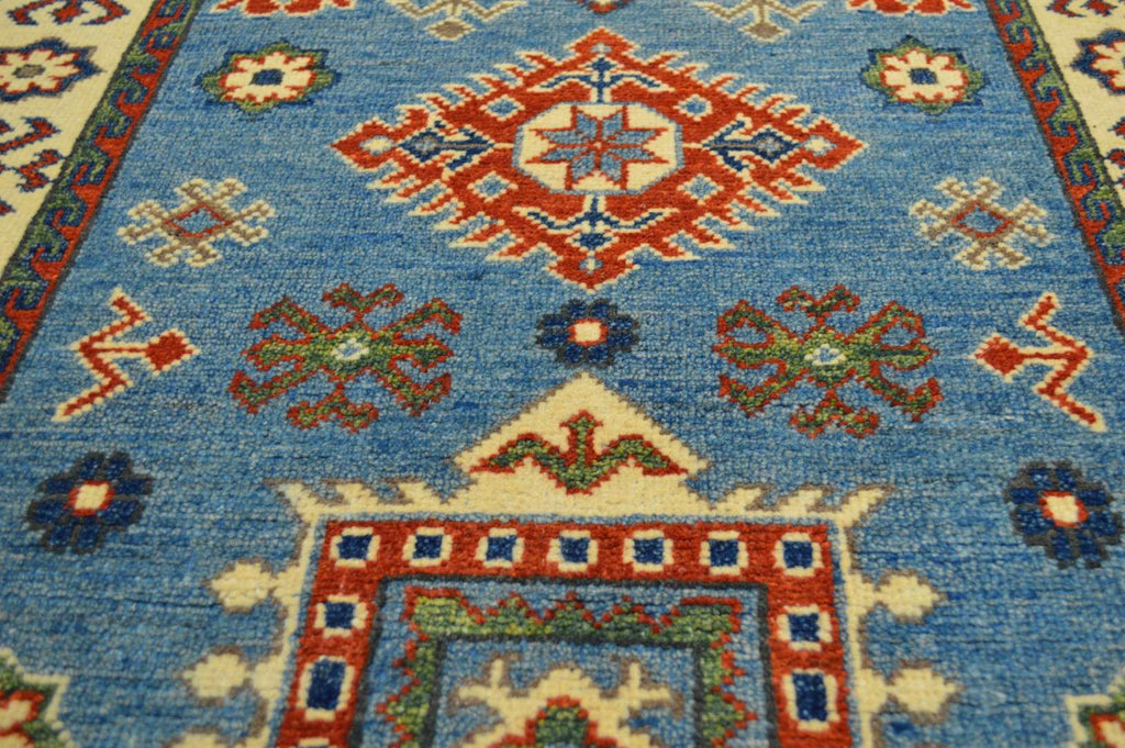 2' 7" x 9' 7" Pakistan Kazak Runner image 6