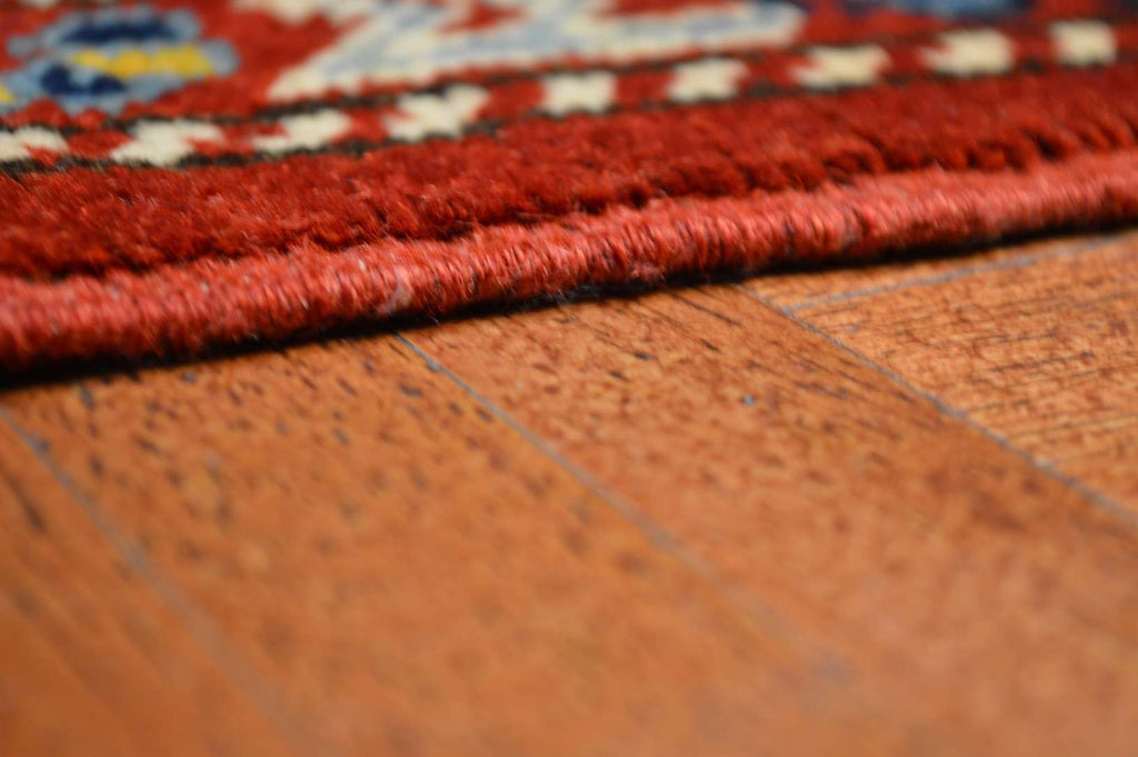 4' 3" x 6' 7" Pakistan Shirvan Rug image 4