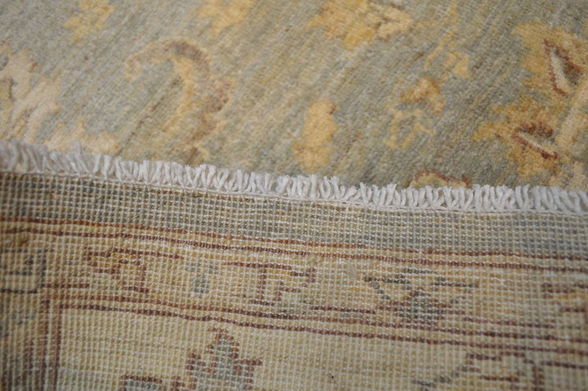 6' 0" x 8' 6" Pakistan Peshawar Rug image 11