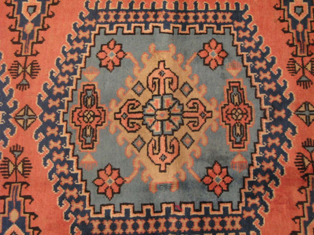 4' 1" x 7' 3" Persian Vis Rug image 8