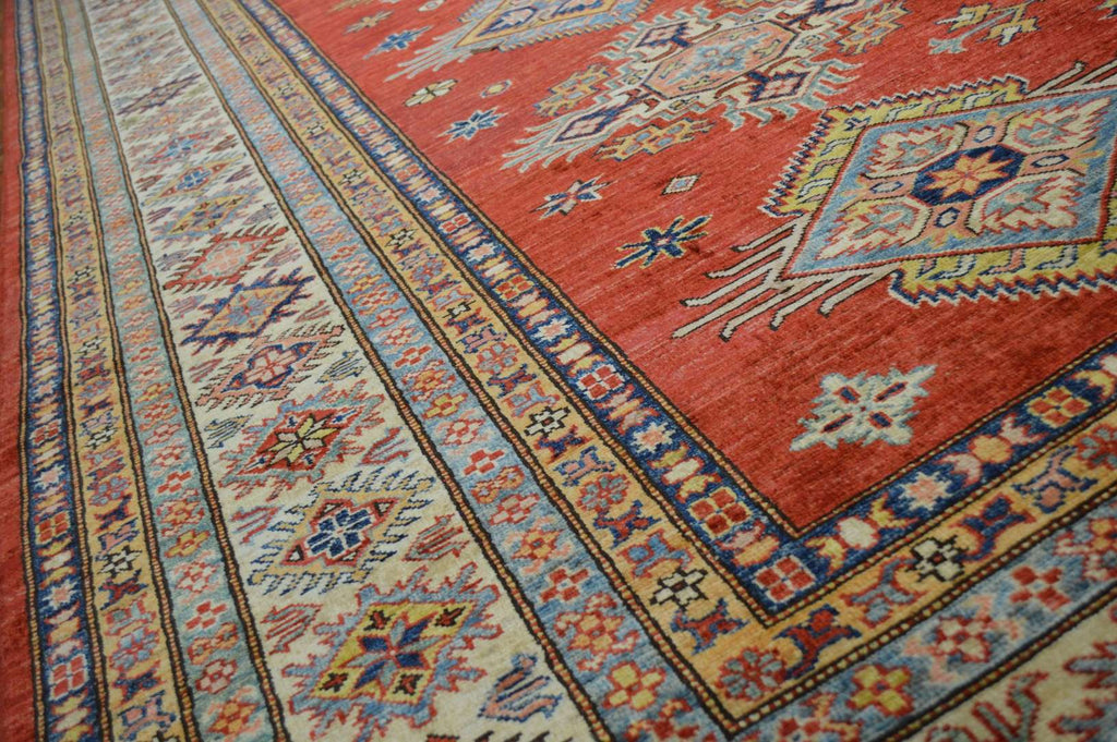 9' 0" x 12' 3" Pakistan Kazak Rug image 7