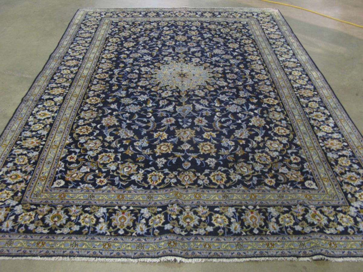 8' 3" x 11' 8" Persian Kashan Rug image 12