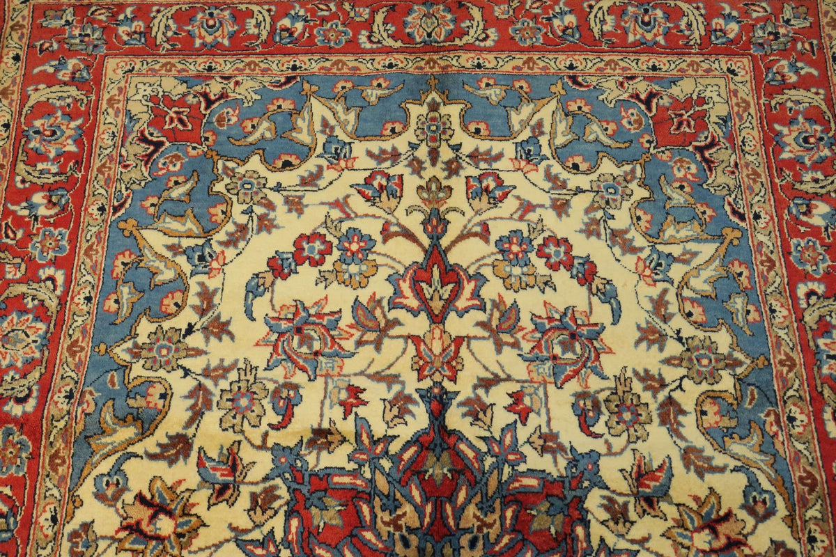 3' 6" x 5' 6" Persian Najafabad Rug image 6