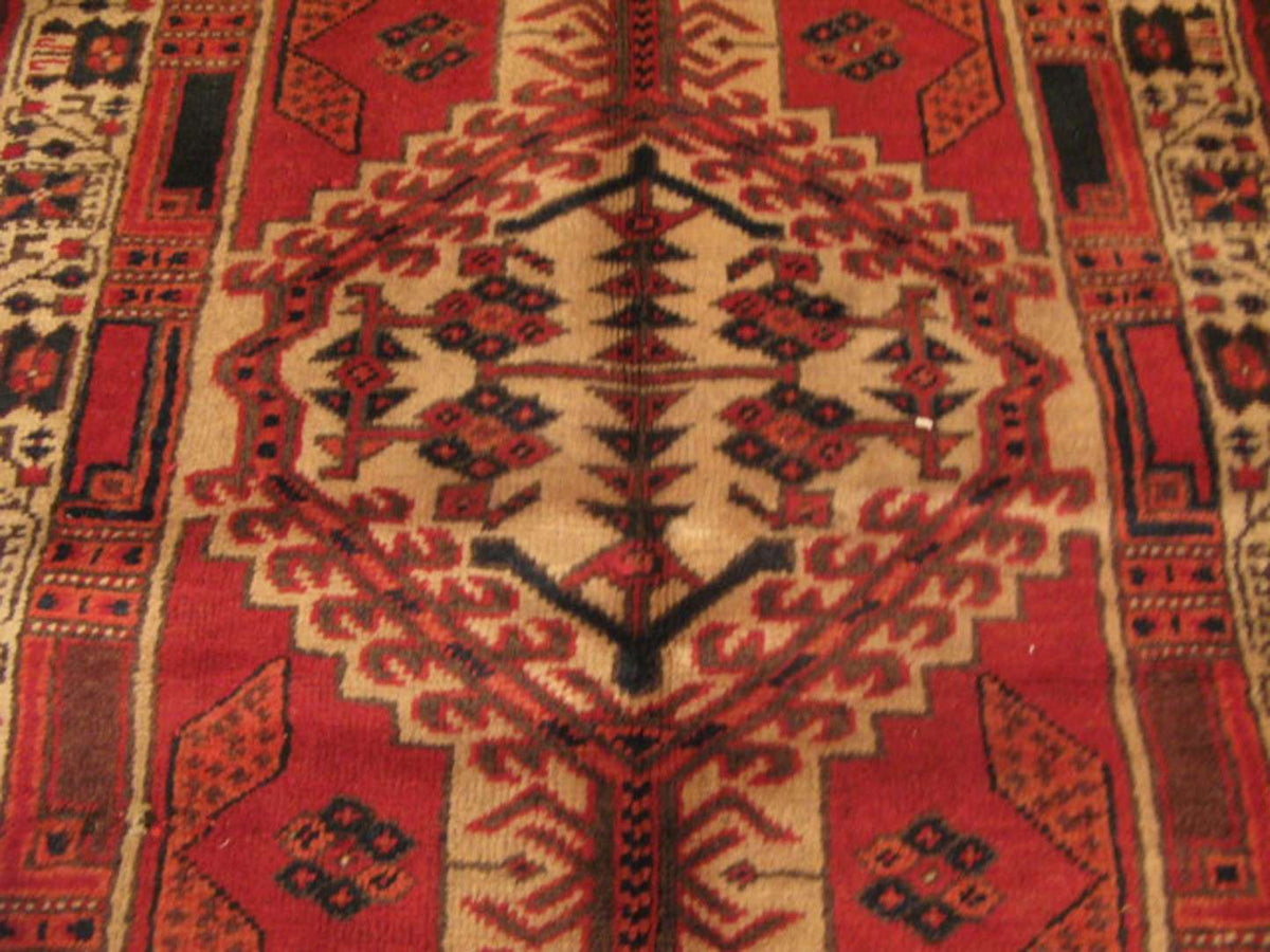 3' 3" x 10' 9" Persian Sarab Runner image 3