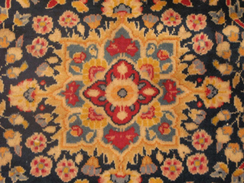 8' 3" x 11' 0" Persian Yaazd Rug image 2