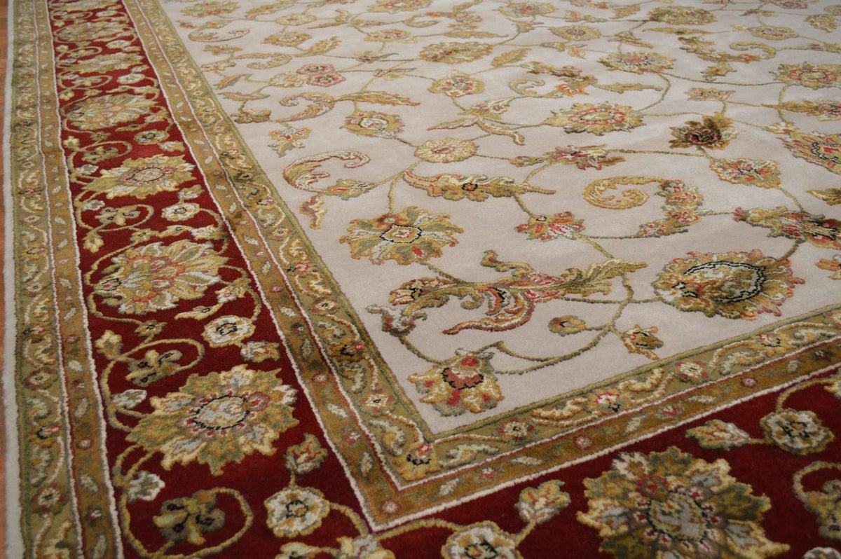 8' 3" x 10' 2" India Jaipur Rug image 2