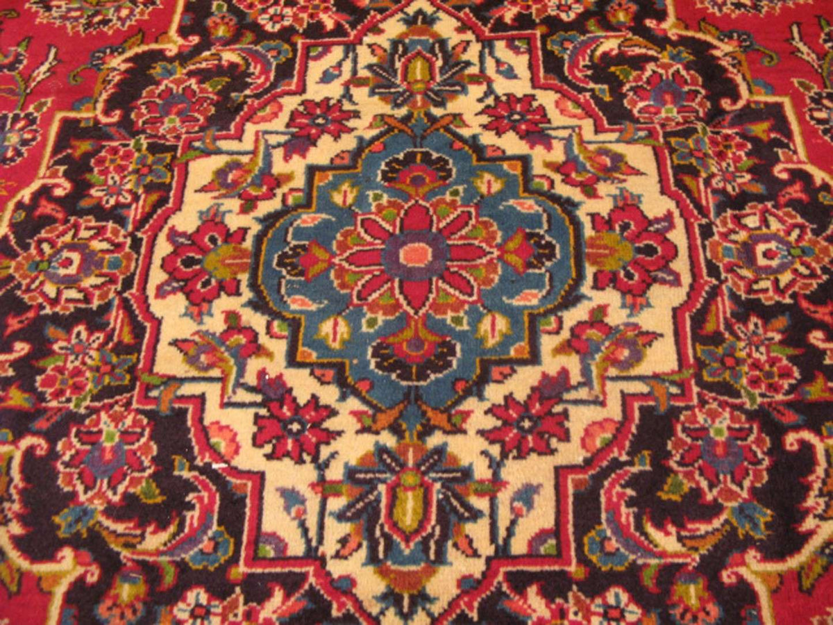 8' 2" x 11' 6" Persian Kashan Rug image 3