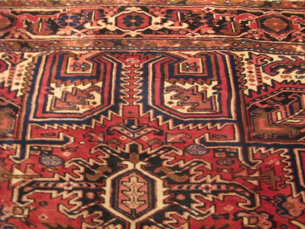 7' 1" x 9' 8" Persian Heriz Rug image 5