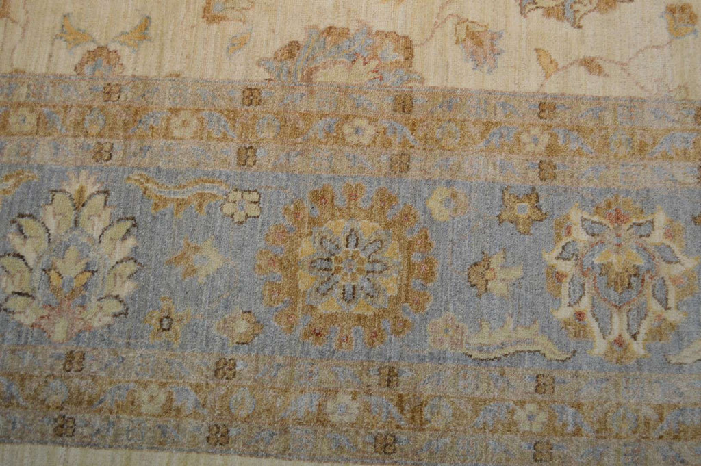 11' 10" x 15' 2" Pakistan Peshawar Rug image 4