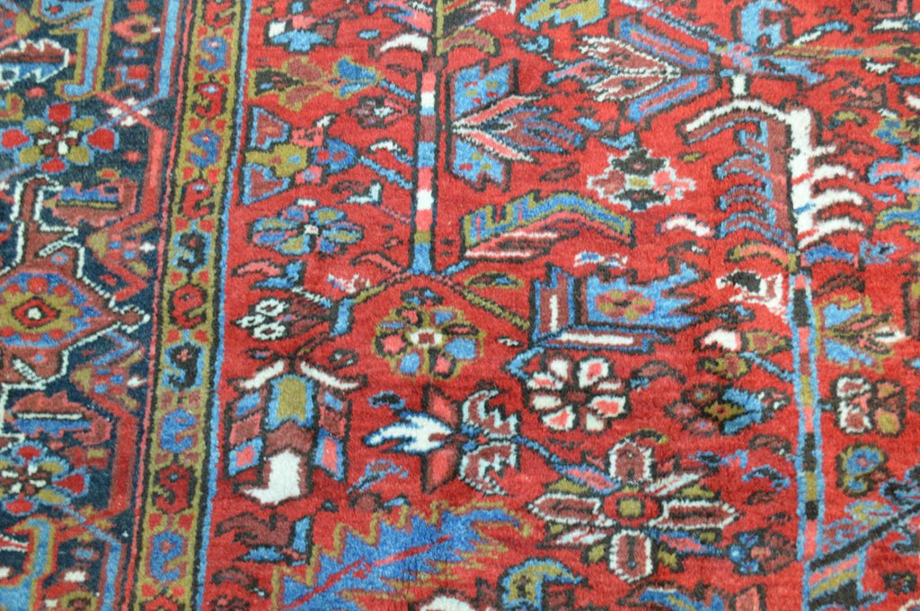8' 4" x 11' 8" Persian Heriz Rug image 9