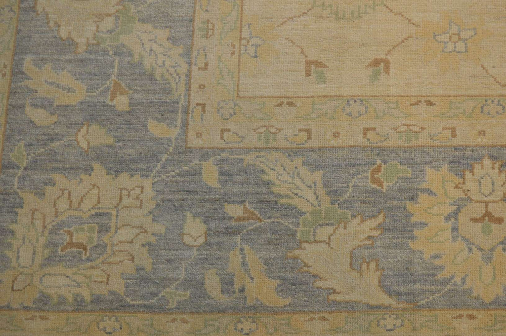 9' 2" x 11' 9" Pakistan Peshawar Rug image 7