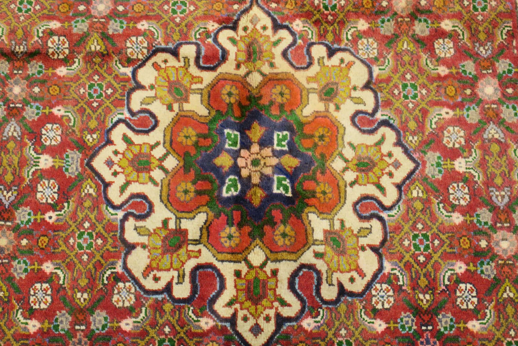 3' 3" x 5' 2" Persian Bijar Rug image 9