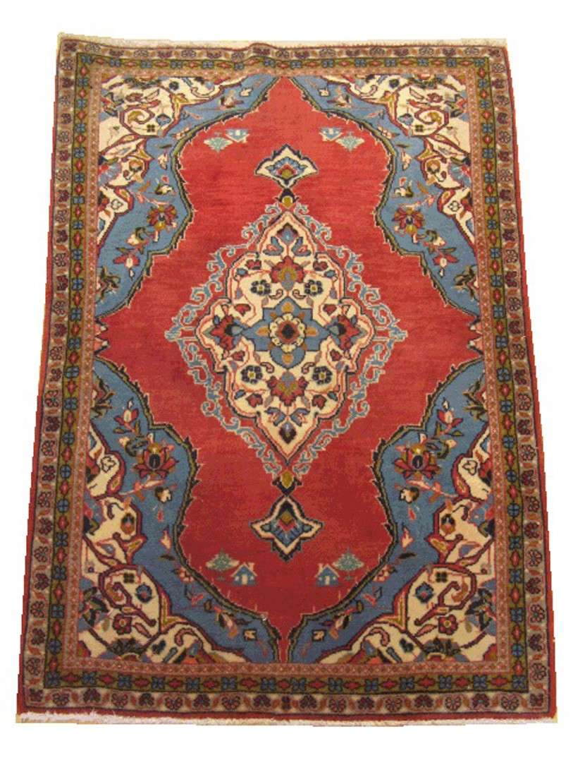 2' 6" x 3' 6" Persian Qum Rug image 0