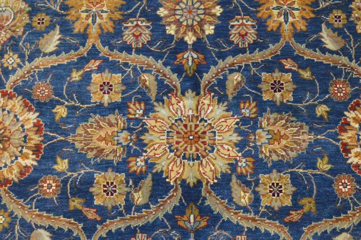 9' 1" x 12' 0" India Agra Rug image 10
