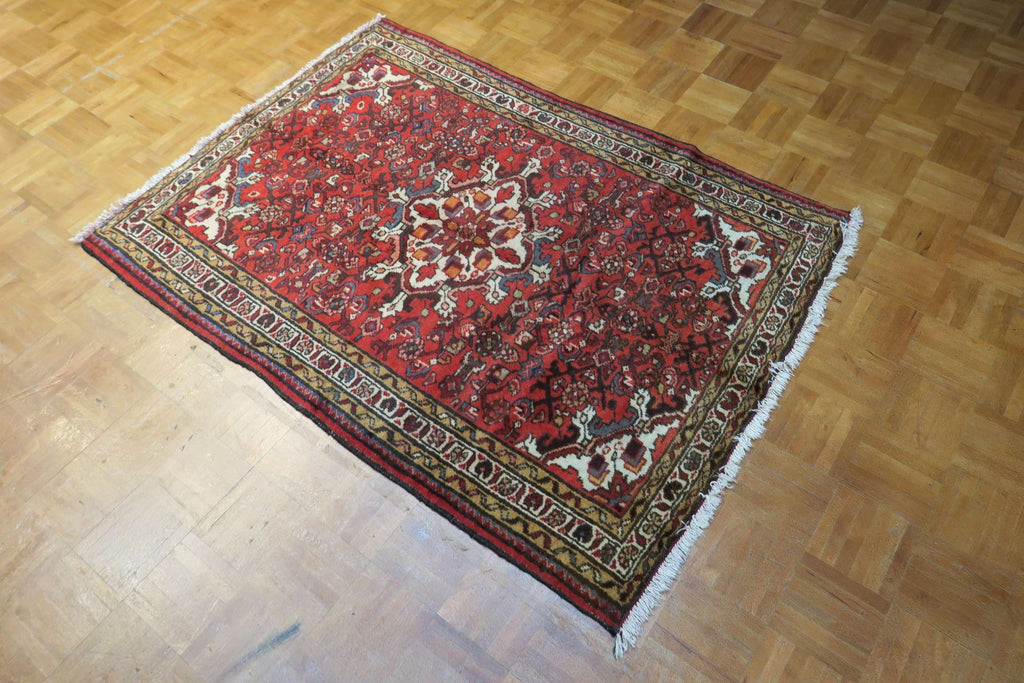 3' 6" x 4' 10" Persian Hamadan Rug image 5