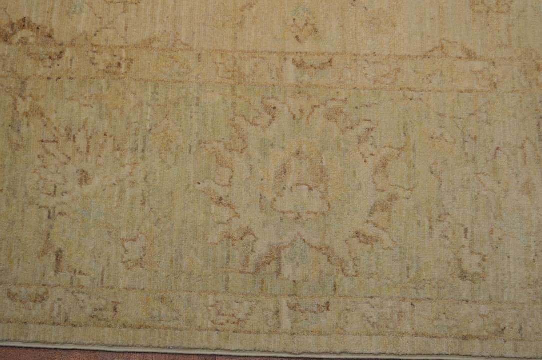 8' 9" x 11' 5" Pakistan Peshawar Rug image 3