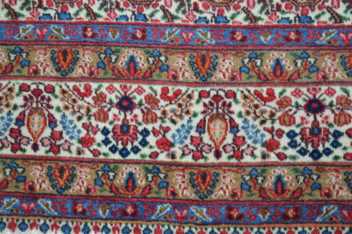 6' 8" x 9' 8" Persian Mood Rug image 7