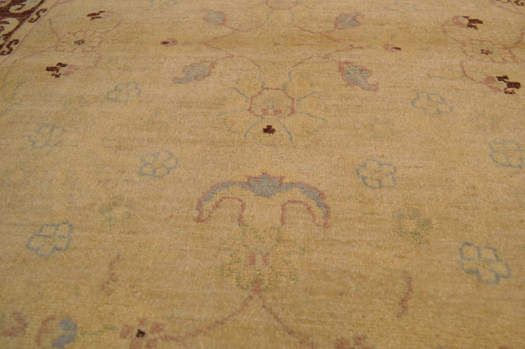 4' 0" x 6' 0" Pakistan Peshawar Rug image 3