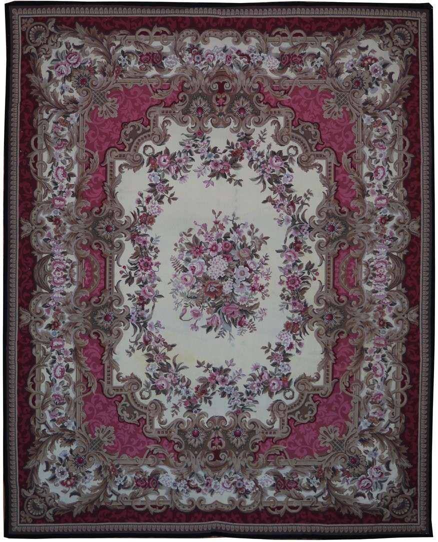 7' 7" x 9' 7" French Kilim Rug image 0
