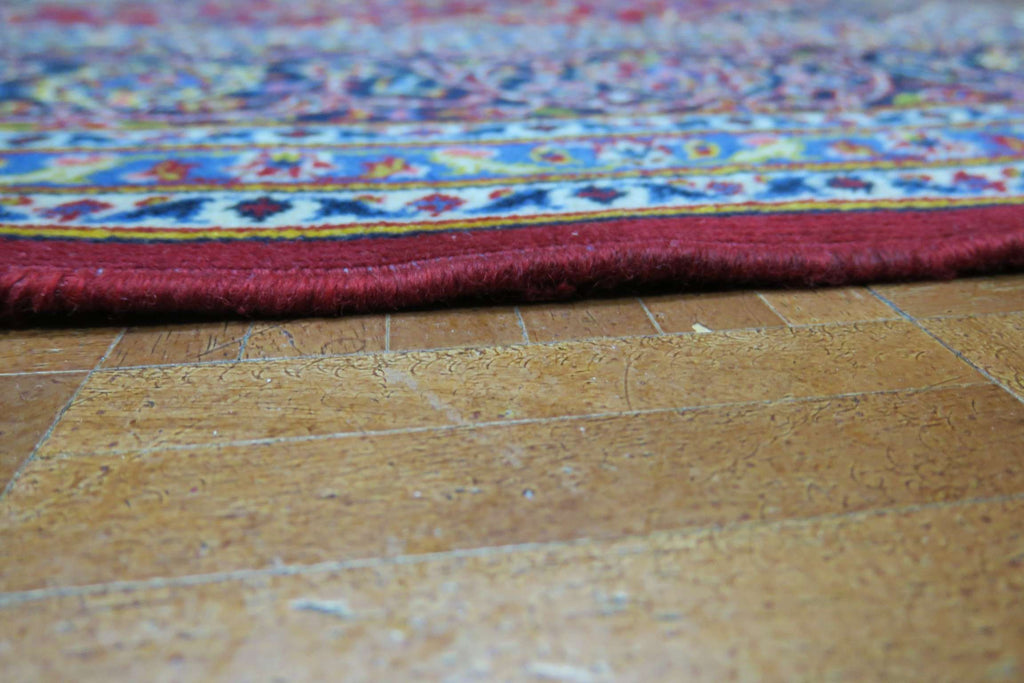 6' 5" x 9' 5" Persian Kashan Rug image 9