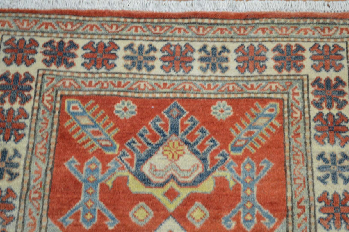 2' 8" x 4' 0" Pakistan Kazak Rug image 2