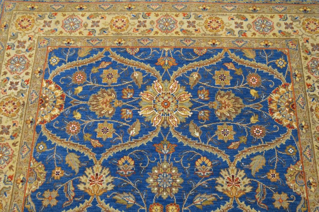 4' 0" x 6' 1" India Agra Rug image 7