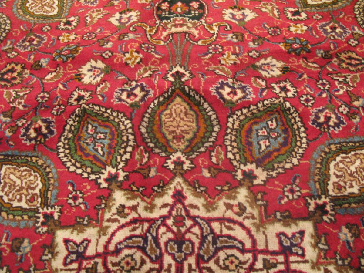 6' 8" x 9' 7" Persian Tabriz Rug image 3